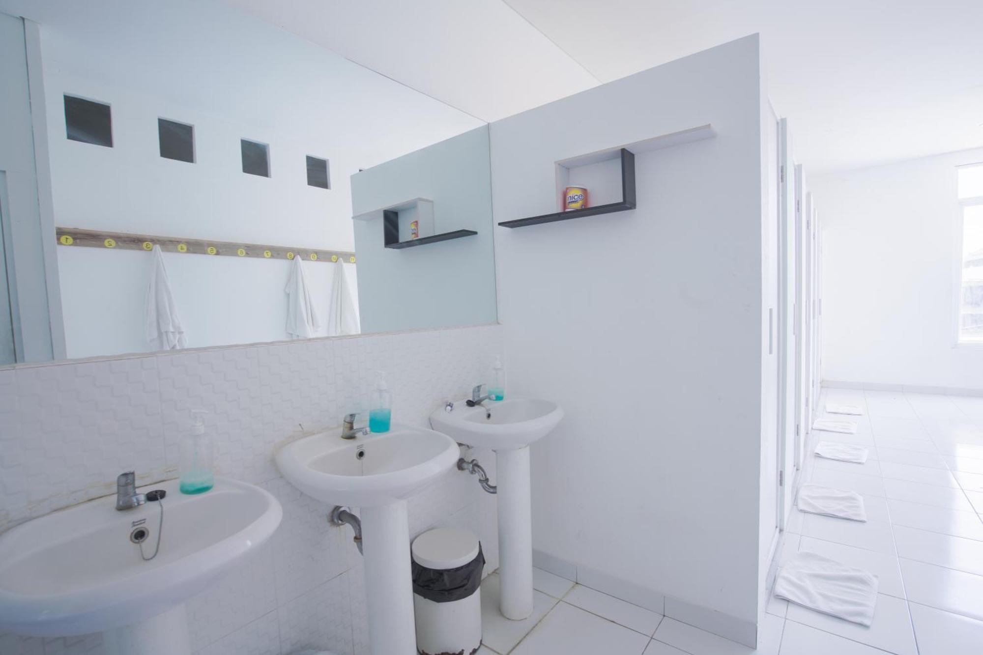 Capsule Inn Bali Legian Zewnętrze zdjęcie