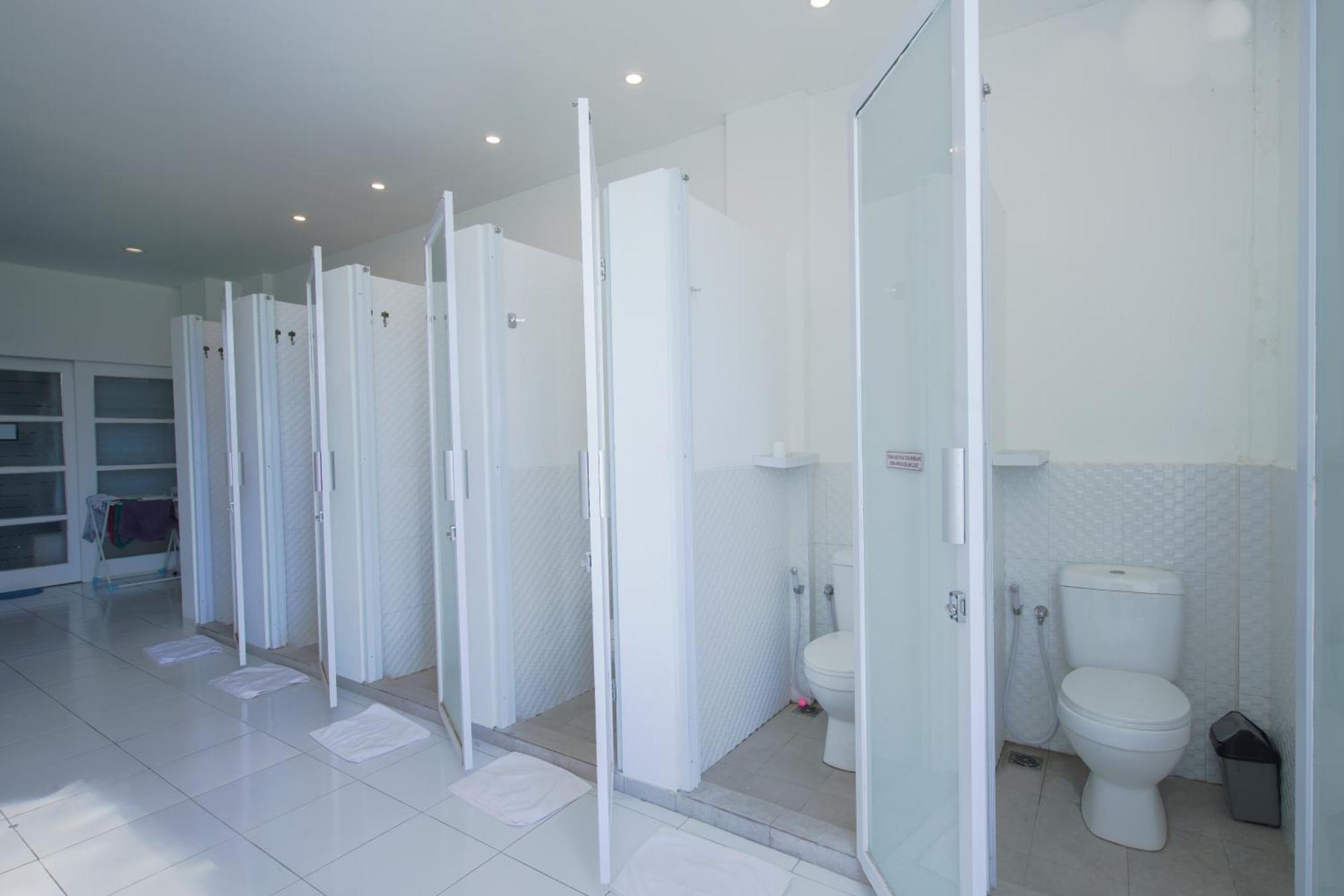 Capsule Inn Bali Legian Zewnętrze zdjęcie