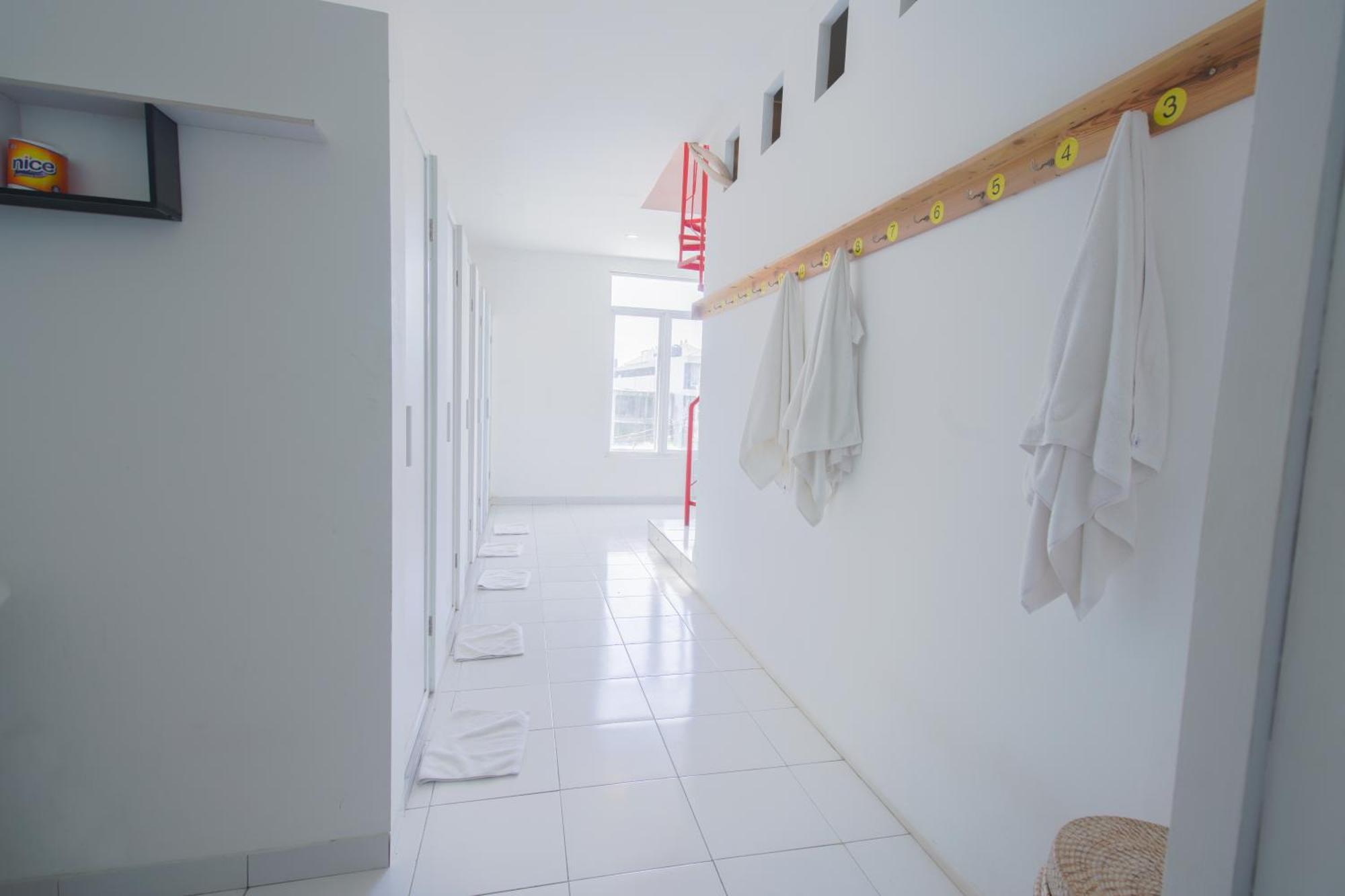 Capsule Inn Bali Legian Zewnętrze zdjęcie
