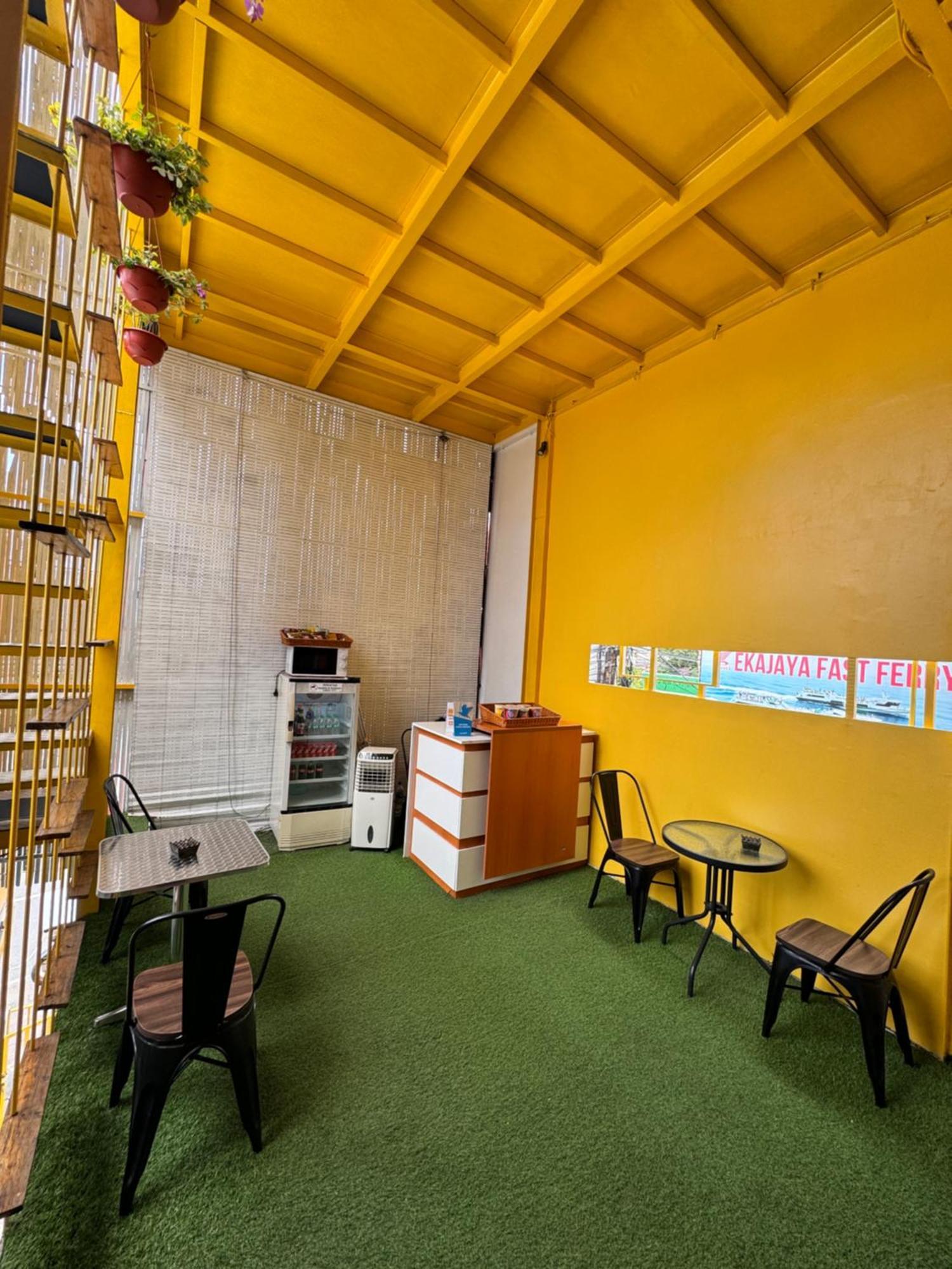 Capsule Inn Bali Legian Zewnętrze zdjęcie