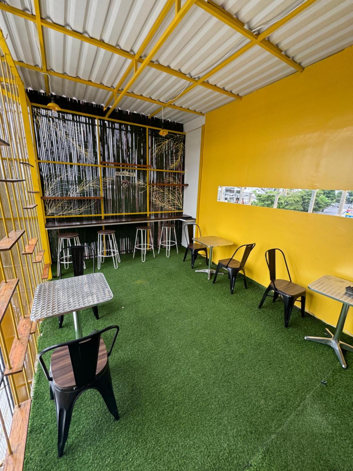 Capsule Inn Bali Legian Zewnętrze zdjęcie